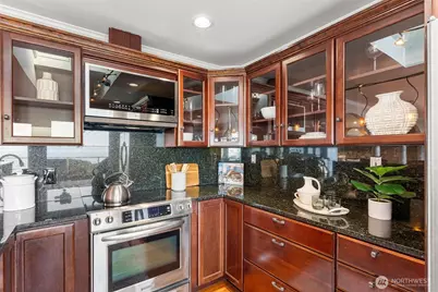 11912 Marine View Drive, Edmonds, WA 98026 - Photo 22