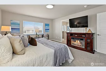 32800 Ash Avenue SE, Black Diamond, WA 98010 - Photo 10