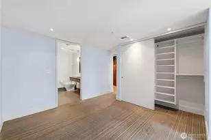 820 Blanchard St, Seattle, WA 98121 - Photo 8