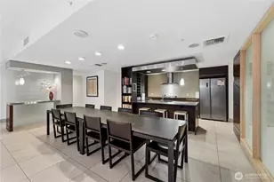 820 Blanchard St, Seattle, WA 98121 - Photo 28