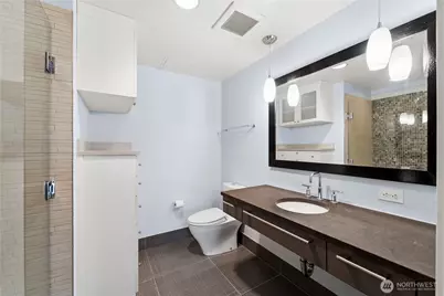 820 Blanchard Street #904, Seattle, WA 98121 - Photo 4