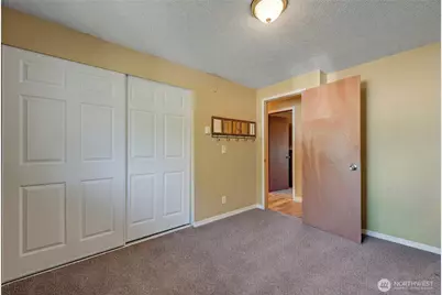 6910 E Cascade Drive, Port Orchard, WA 98366 - Photo 28