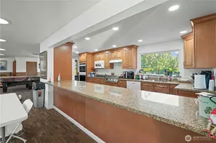23825 15th Ave SE, Bothell, WA 98021 - Photo 18
