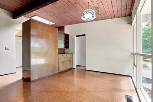 2439 160th Ave NE, Bellevue, WA 98008 - Photo 8