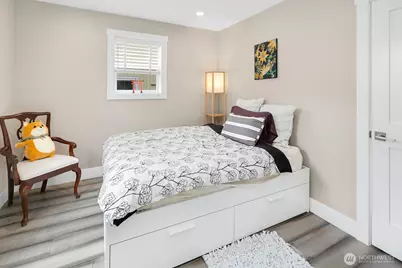 6271 Ellis Avenue S, Seattle, WA 98108 - Photo 14