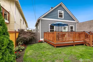 6271 Ellis Ave S, Seattle, WA 98108 - Photo 2