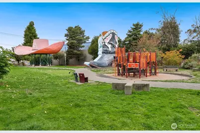 6271 Ellis Avenue S, Seattle, WA 98108 - Photo 36
