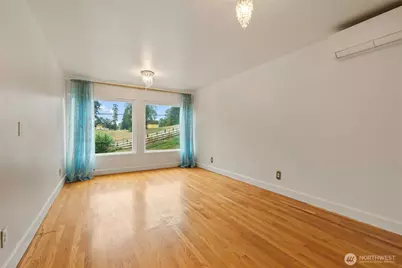 9682 Beacon Avenue S, Seattle, WA 98118 - Photo 20