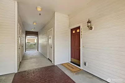 1387 Huckleberry Circle, Issaquah, WA 98029 - Photo 20