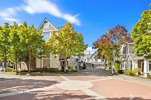 1387 Huckleberry Cir, Issaquah, WA 98029 - Photo 22