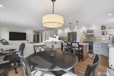 2400 E Howell Street #F, Seattle, WA 98122 - Photo 16