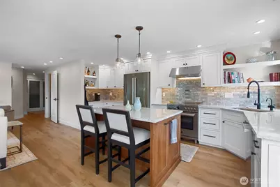 2400 E Howell Street #F, Seattle, WA 98122 - Photo 12