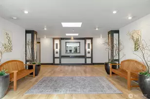 500 Aloha St, Seattle, WA 98109 - Photo 28