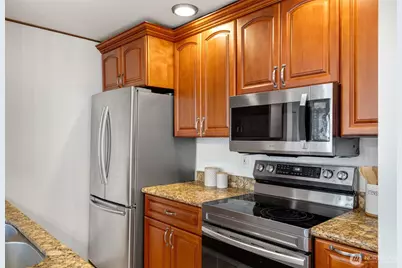 500 Aloha Street #211, Seattle, WA 98109 - Photo 8