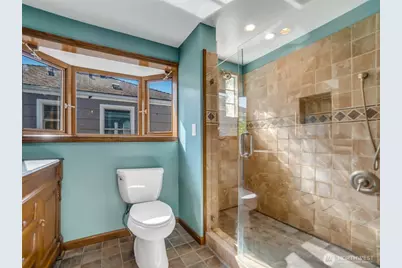 4044 39th Avenue SW, Seattle, WA 98116 - Photo 10