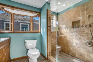4044 39th Ave SW, Seattle, WA 98116 - Photo 10