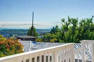 4044 39th Ave SW, Seattle, WA 98116 - Photo 30