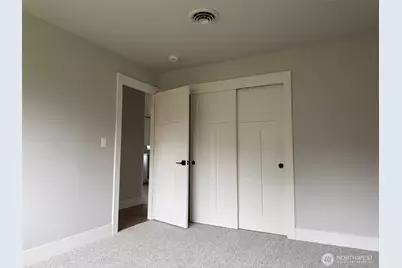 857 S 72nd Street, Tacoma, WA 98408 - Photo 10