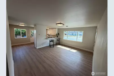 857 S 72nd Street, Tacoma, WA 98408 - Photo 4