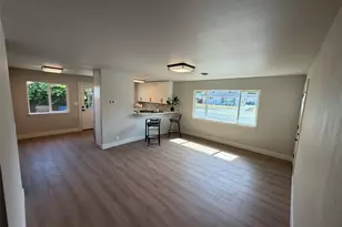 857 S 72nd St, Tacoma, WA 98408 - Photo 4