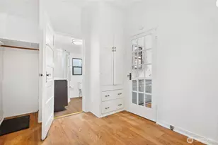 206 12th Ave E, Seattle, WA 98102 - Photo 14