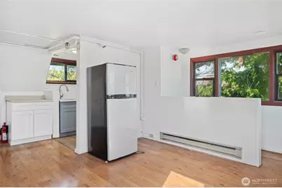 206 12th Avenue E, Seattle, WA 98102 - Photo 18