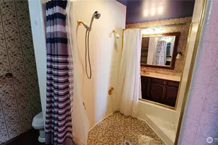 314 E 5th St, Port Angeles, WA 98362 - Photo 22