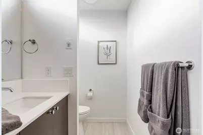 1112 13th Avenue #E, Seattle, WA 98122 - Photo 26