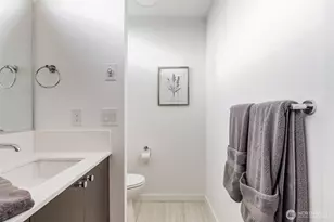 1112 13th Ave, Seattle, WA 98122 - Photo 26