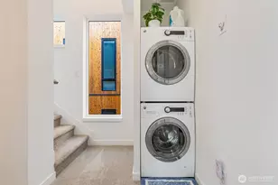 1112 13th Ave, Seattle, WA 98122 - Photo 12