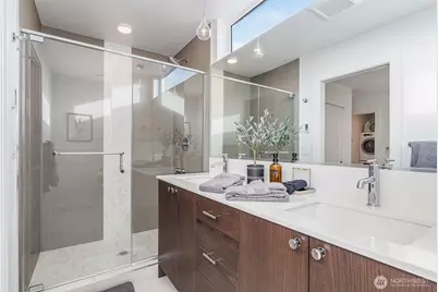 1112 13th Avenue #E, Seattle, WA 98122 - Photo 24