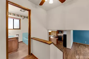 34100 NW Pacific Hwy, La Center, WA 98629 - Photo 18