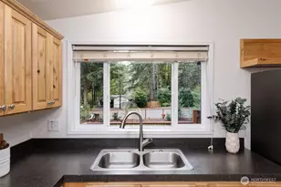 2070 NE Tahuya River Dr, Tahuya, WA 98588 - Photo 10