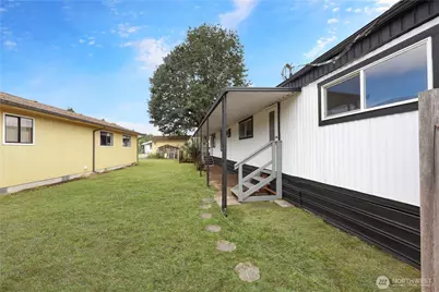 3516 Harrison Avenue #E, Centralia, WA 98531 - Photo 34