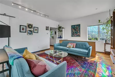 9712 57th Avenue S, Seattle, WA 98118 - Photo 4