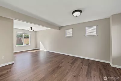 5137 S 303rd Place, Auburn, WA 98001 - Photo 4