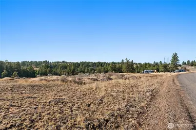 303 Sunset Way, East Wenatchee, WA 98802 - Photo 16