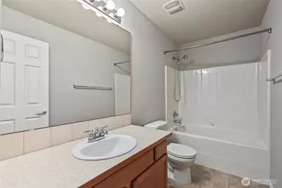 18009 36th Avenue E, Tacoma, WA 98446 - Photo 26