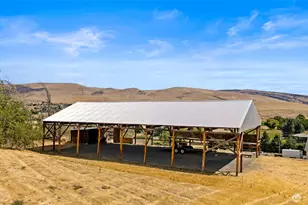 3672 N Wenas Rd, Selah, WA 98942 - Photo 8