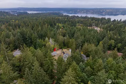 811 Hyak Way, Fox Island, WA 98333 - Photo 34
