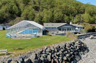 8057 Island Ct, Clinton, WA 98236 - Photo 32