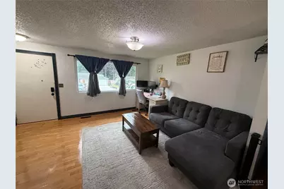 8910 NE Quinault Loop, Olympia, WA 98516 - Photo 4