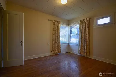 14614 Lawrence Lake Road SE, Yelm, WA 98597 - Photo 20