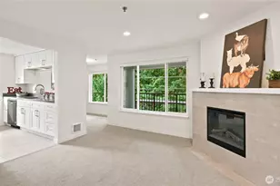 220 NE Dogwood St, Issaquah, WA 98027 - Photo 8