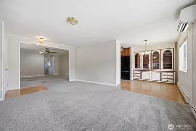 1200 Lincoln Street #419, Bellingham, WA 98229 - Photo 4