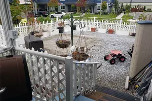 1181 Spruce Dr, Enumclaw, WA 98022 - Photo 4