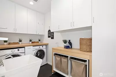 2825 22nd Avenue W, Seattle, WA 98199 - Photo 16