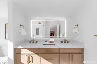 123 N 136th St, Seattle, WA 98133 - Photo 32