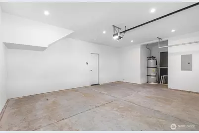123 N 136th Street, Seattle, WA 98133 - Photo 34
