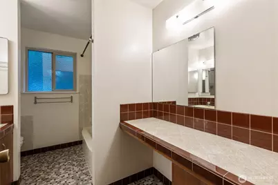 2515 NE 106th Place, Seattle, WA 98125 - Photo 12